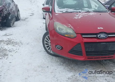 2012 Ford Focus Titanium from USA, damaged, VIN 1FAHP3J27CL229946